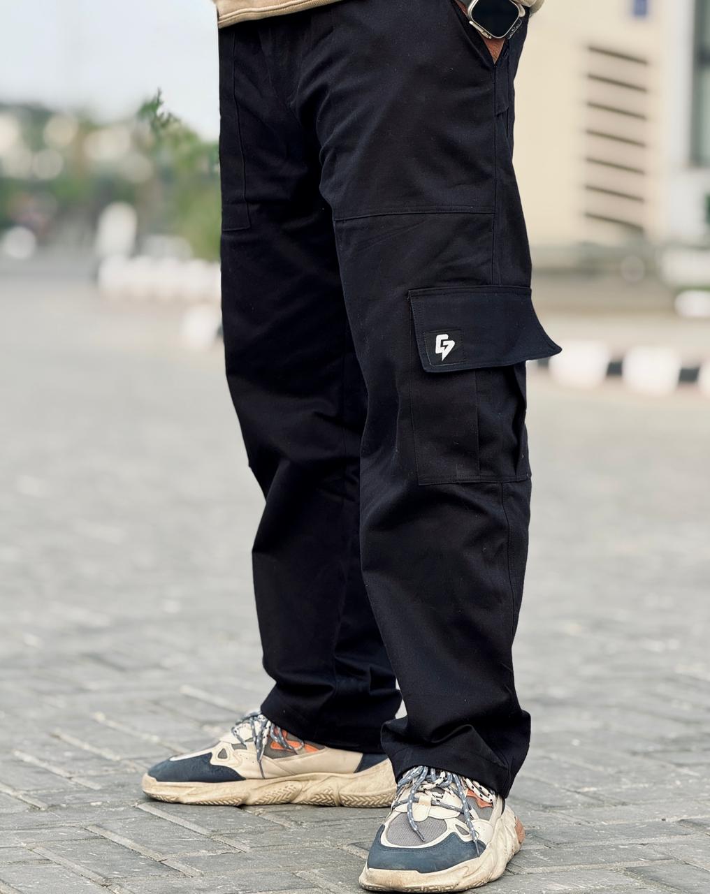 Black VI Pocket Cargo