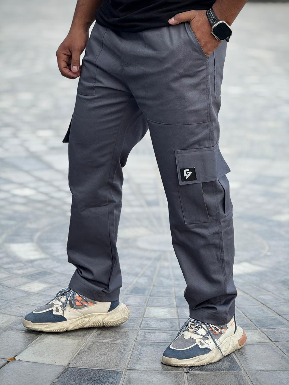Gray VI Pocket Cargo
