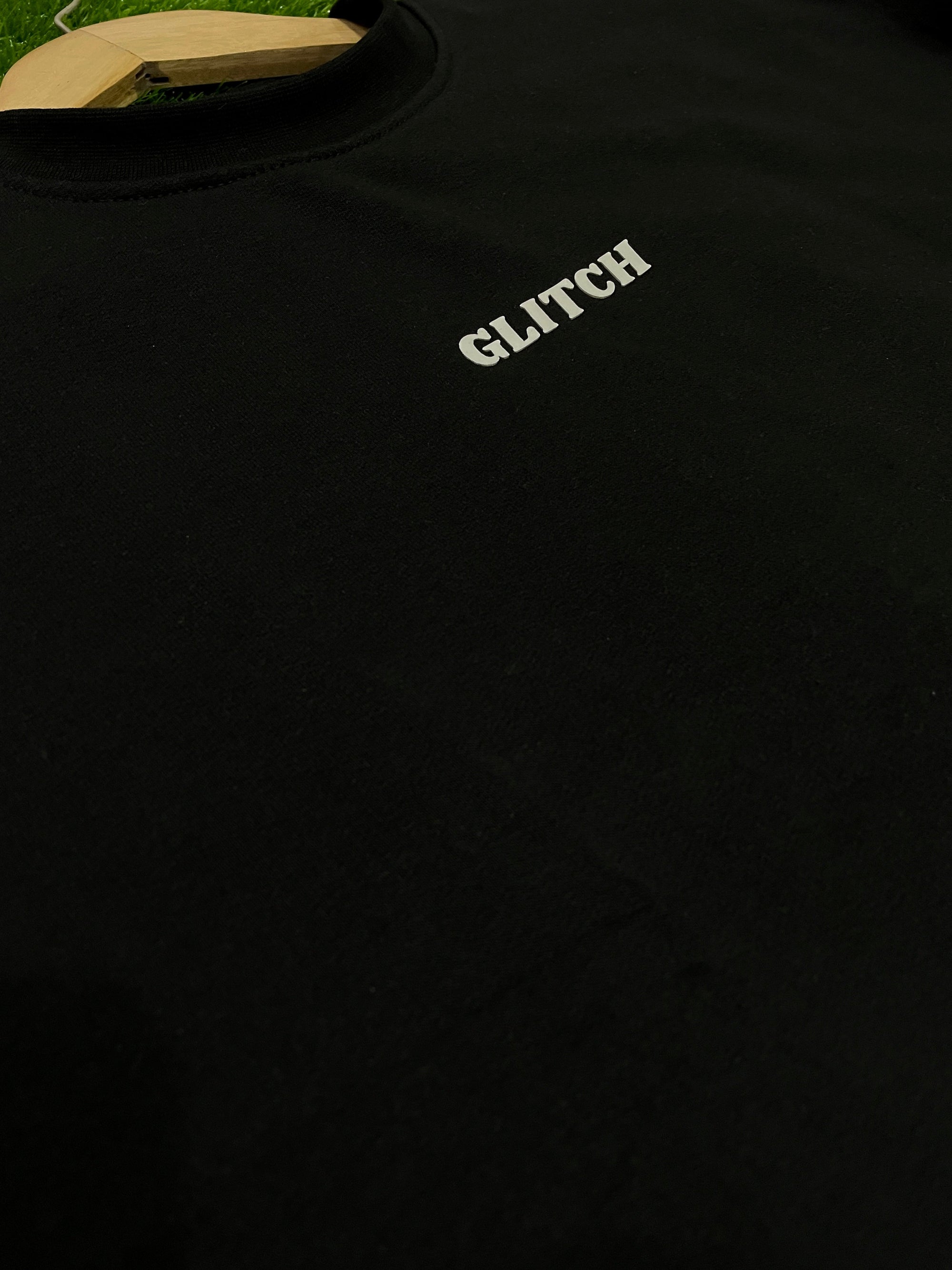 Black Essential Oversized Tee